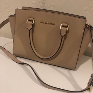 Michael Kors Selma Saffiano Leather Medium Satchel